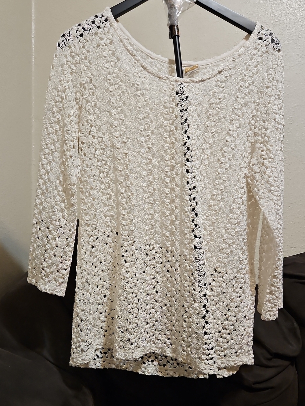 JM Collection Cream Crochet Long-Sleeve Tunic Top